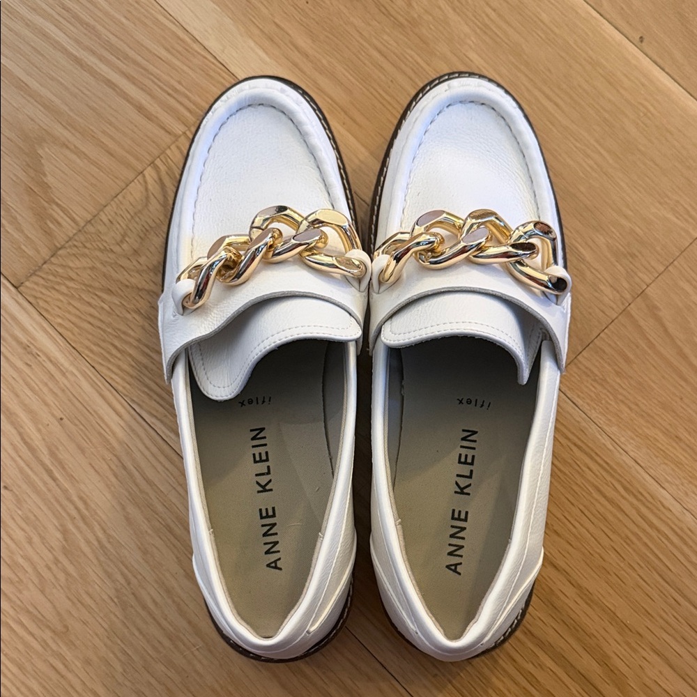 Anne Klein White Flats with Gold Chain Accent